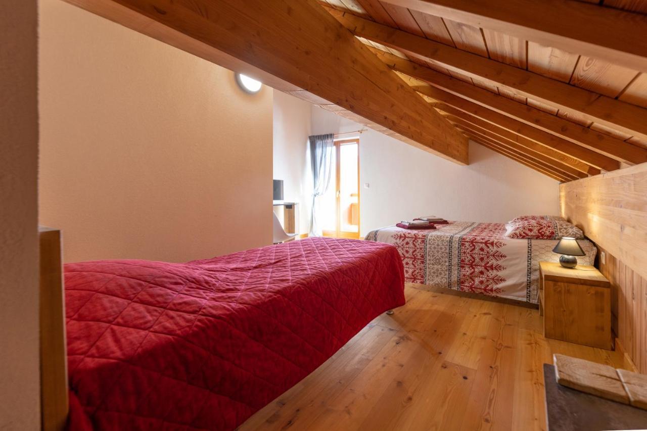 Auberge La Maison De Catherine 퓌이세인트피에르 외부 사진